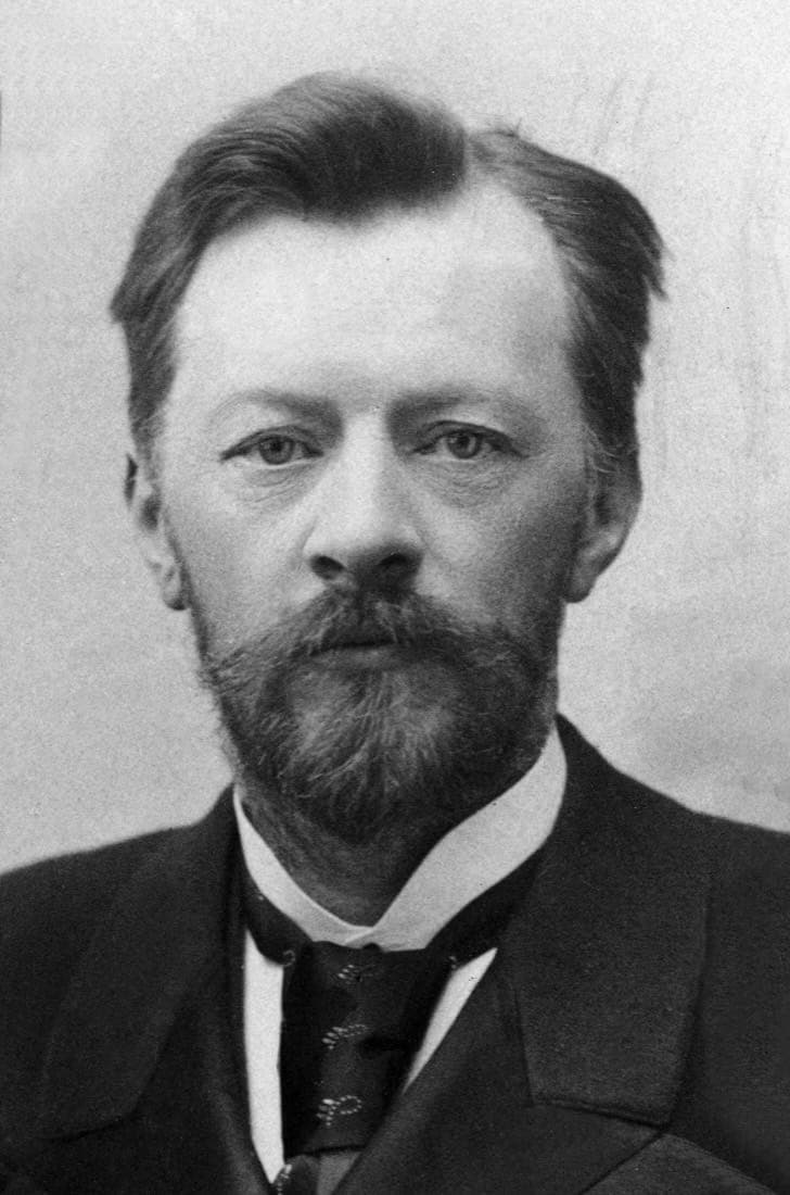 Владимир Григорьевич Шухов (1853–1939)